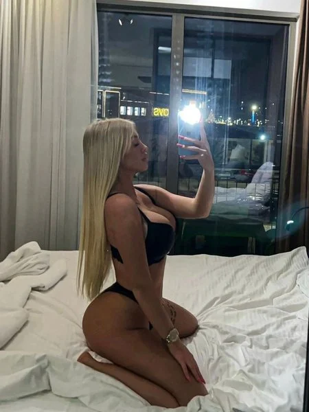 Emily chica sexy en Granada